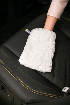 Nova M - Rękawica czyszcząca