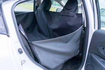 Mata na tylną kanapę do przewożenia psa czarna