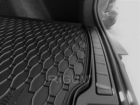 Mata gumowa do bagażnika do Volvo XC40 od 2018-