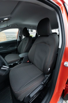 Pokrowce na fotele samochodowe VW Passat B9 2023- żakard i ekoskóra 5 os.
